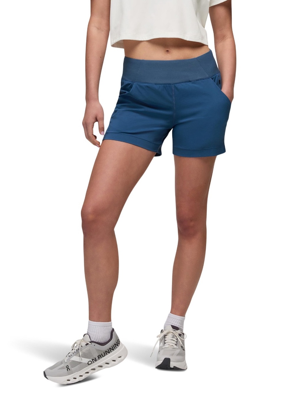 Prana Women's Koen 5 inch shorts size medium NWT